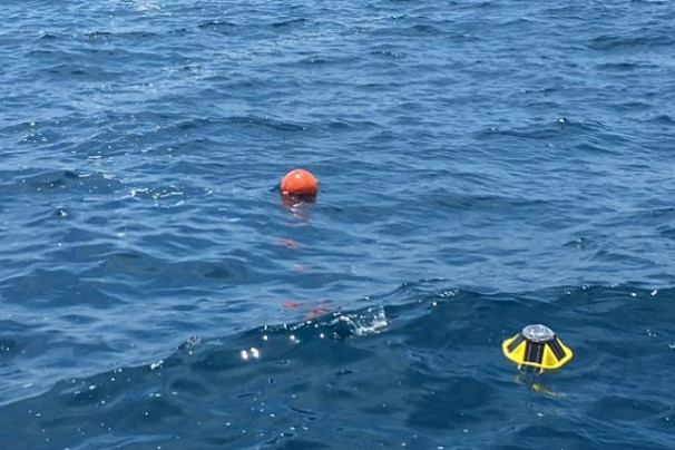 Komave wave buoy deployment